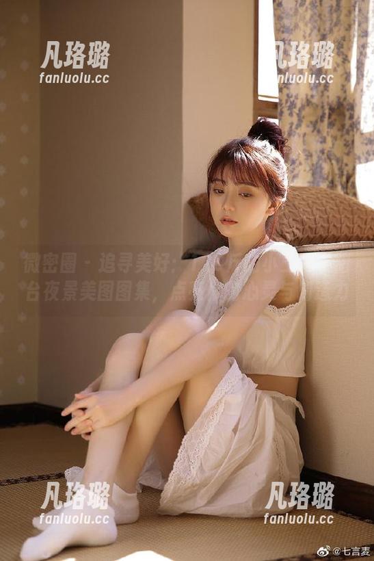 120斤的小王同学 微密圈 - 追寻美好:120斤的小王同学阳台夜景美图图集,点亮你的心灵与创造力