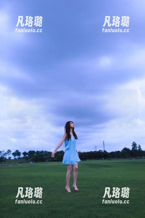 Feilin嗲囡囡 - 透明如水的艺术：SiByl李思宁高清写真合集，诠释清澈与清新之美