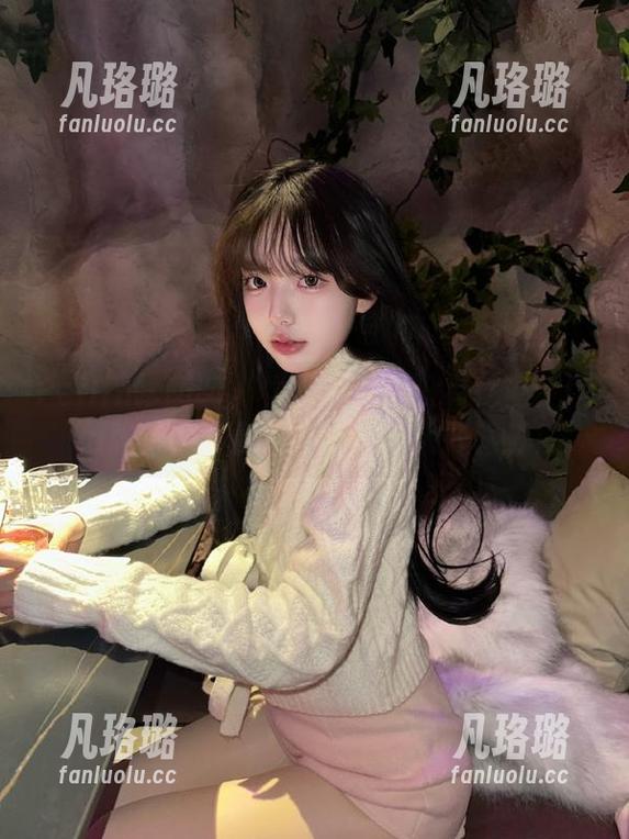 Feilin嗲囡囡-luna张静燕 Feilin嗲囡囡 - 牛仔裤再也没有秘密!luna张静燕的福利作品让你大开眼界!
