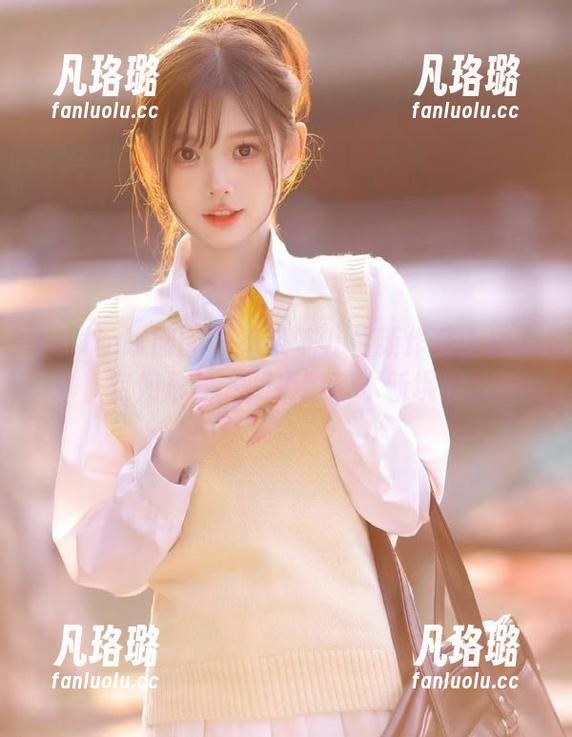 Feilin嗲囡囡-小果冻儿 Feilin嗲囡囡 - 小果冻儿最新作品上线:空姐形象下的摄影艺术新境界