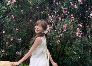 HuaYang花漾 – 定制礼服背后的故事：小热巴的写真作品精彩瞬间