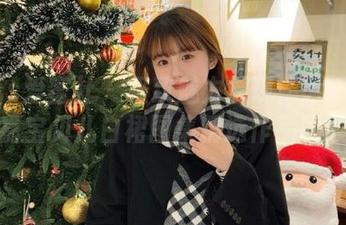 IMiss爱蜜社 – 极致魅力展现：vetiver嘉宝贝儿白裙图集精选作品回顾