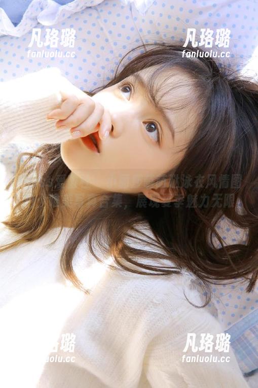 IMiss爱蜜社 - 小丽莎萌萌哒泳衣风情图包：唯美写真合集，展现夏季魅力无限