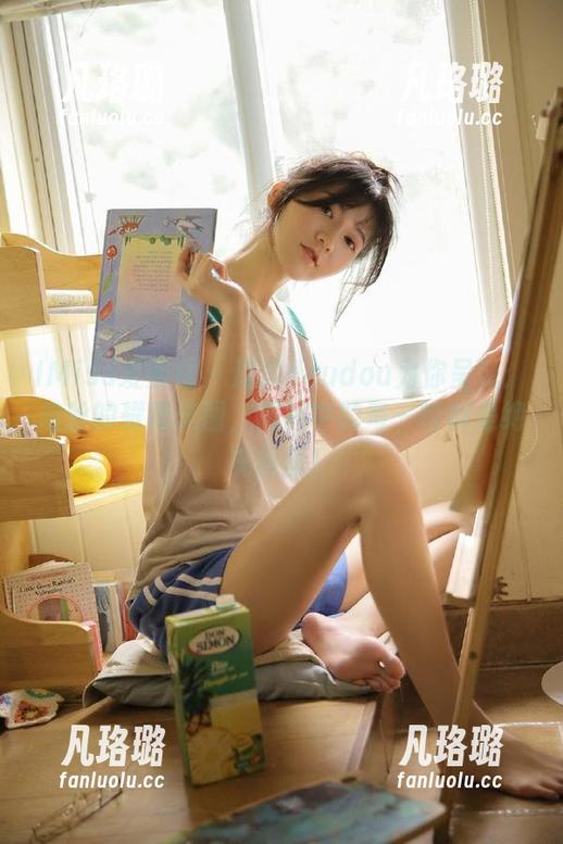 IMiss爱蜜社 - 逗逗doudou为你呈现：肉丝的耀眼美图，照片中的每一帧都是绝美画面！