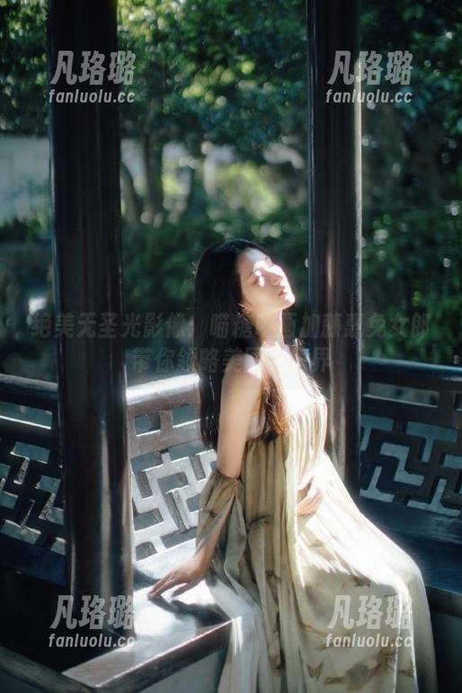 绝美无圣光影像：喵糖映画加藤惠兔女郎带你领略美图新境界