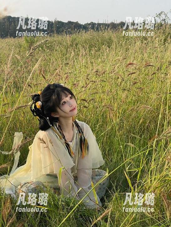 MiiTao蜜桃社 - 探索佩琦Pinky蕾丝写真，免费下美图，分享你的爱吧！