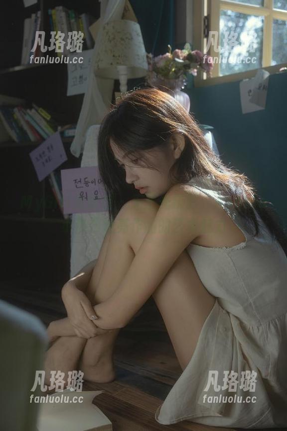 MyGirl美媛馆 - 无圣光摄影：Angela小热巴油亮作品的艺术魅力