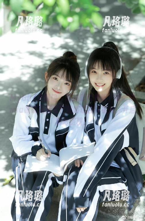 MyGirl美媛馆 - 跨越时尚界限，徐微微mia眼镜美图与套图展现独特视角，开启精彩旅程！