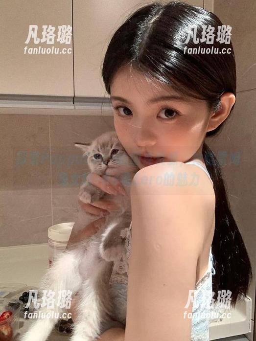探索PoppaChan的图库资源，体验雷姆兔女郎–Re蟊Zero的魅力