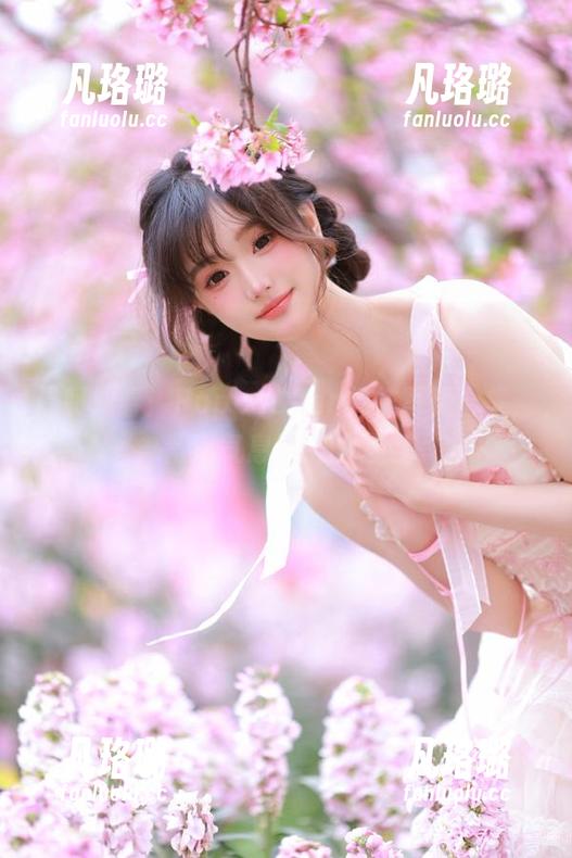 温暖如春：PoppaChan棉袜写真合集，青春气息满满的图包