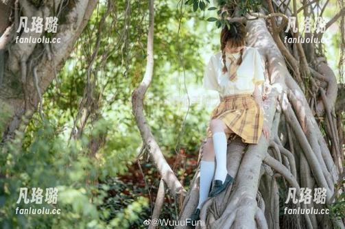 QingDouKe青豆客 - 探索可蕊娜的美脚之美，高清写真让你目不转睛