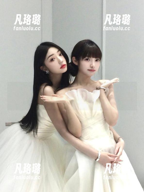 TGOD推女神 - 打造个人风格，下载谭晓彤魅力礼服作品，彰显独特气质！