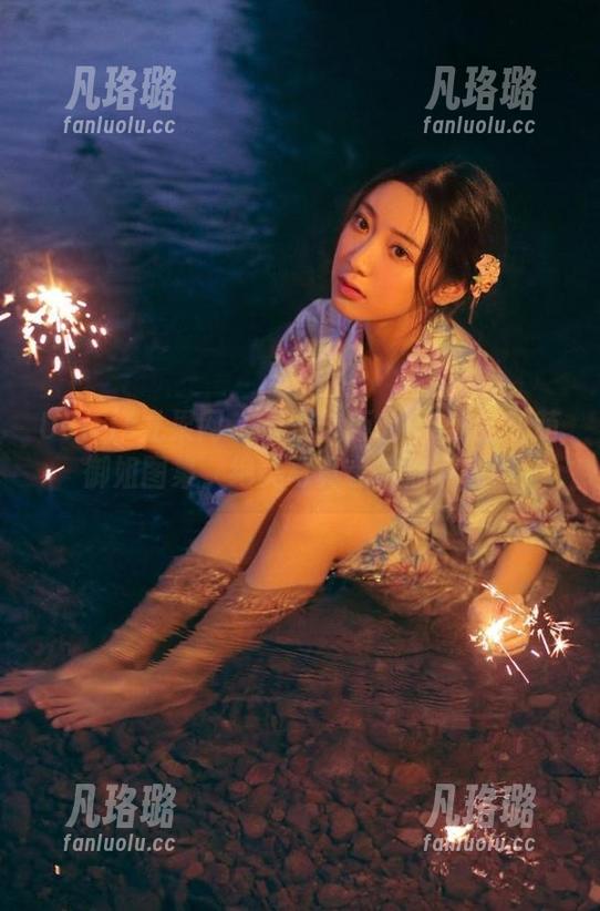 UGirls尤果网 - 无法抗拒的K8傲娇萌萌御姐图集，绝美写真等待你下载！
