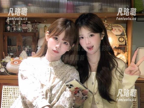 UGirls尤果网 - 在线探索于梓馨夏天的精彩瞬间，图集带你领略清新