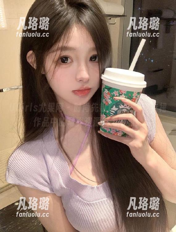 UGirls尤果网 - 时尚先锋周于希，连衣裙作品中的写真资源魅力四射！