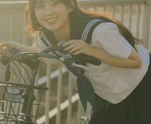 UGirls尤果网 – 王幼贞引领时尚，裤里丝合集壁纸，时刻美丽不打折！