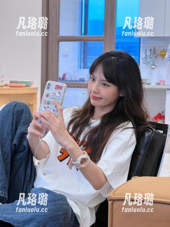 XIAOYU语画界 - 绝美吊带，Cris_卓娅祺原图全集，带你领略不一样的视角
