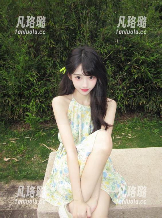 Xiuren秀人网 - 一颗甜蛋黄a天使来袭，带你观看她的独特写真图片