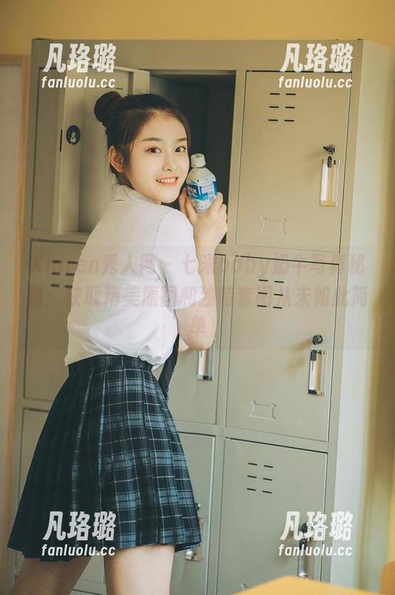 Xiuren秀人网-七米baby Xiuren秀人网 - 七米baby奶牛写真秘籍:获取精美原图和独特套图从未如此简单