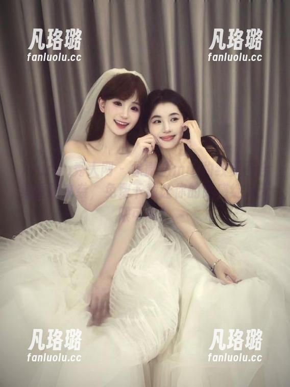 Xiuren秀人网 - 徐微微mia豹纹美图合集重磅来袭，免费下载让你的灵感绽放无限可能！