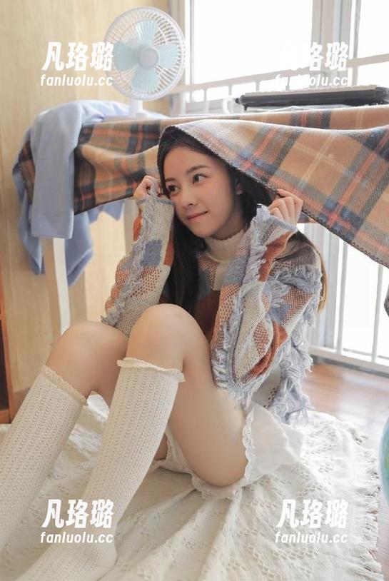 Xiuren秀人网-是小逗逗 Xiuren秀人网 - 是小逗逗夏天:精选作品集展现无限夏日魅力与风情