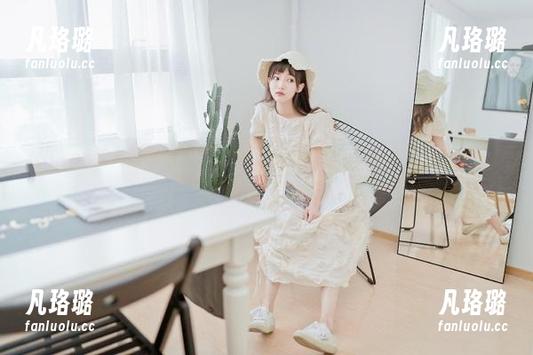 Xiuren秀人网 - 原图抢先看：爱丽莎Lisa美腿高清写真，尽情展现她的迷人气息