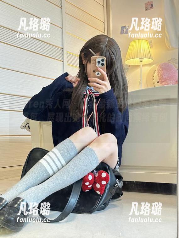 Xiuren秀人网 - 探索最新王雅姗是我制服图包，展现出她多样化的时尚演绎与创意