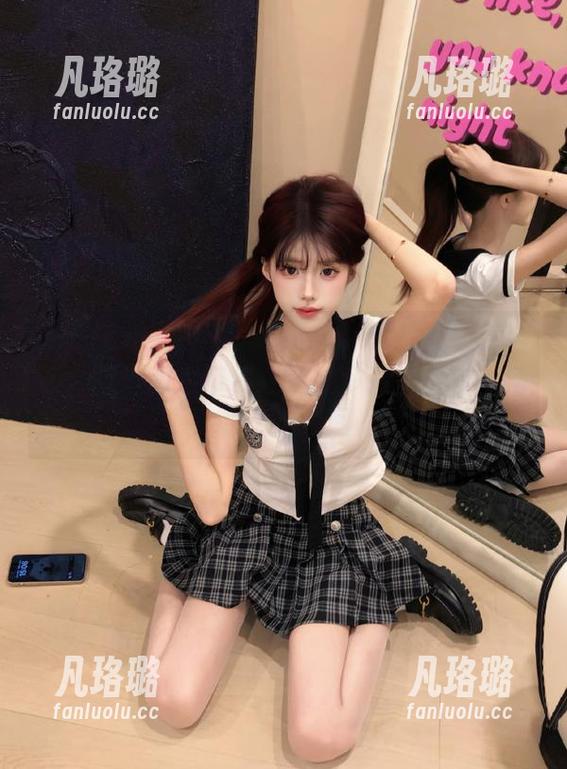 Xiuren秀人网-瑞瑞ruirui Xiuren秀人网 - 瑞瑞ruirui教室灵感合集:精选图片带你走进她多彩的课堂生活和精彩瞬间