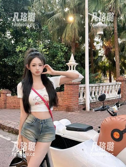 Xiuren秀人网 - 白茹雪厨娘高清写真，原图让你看尽厨艺背后的艰辛与乐趣！
