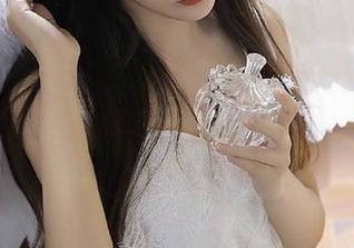 Yebin(전예빈)纯白主题私房图集：展现自然与时尚的完美结合