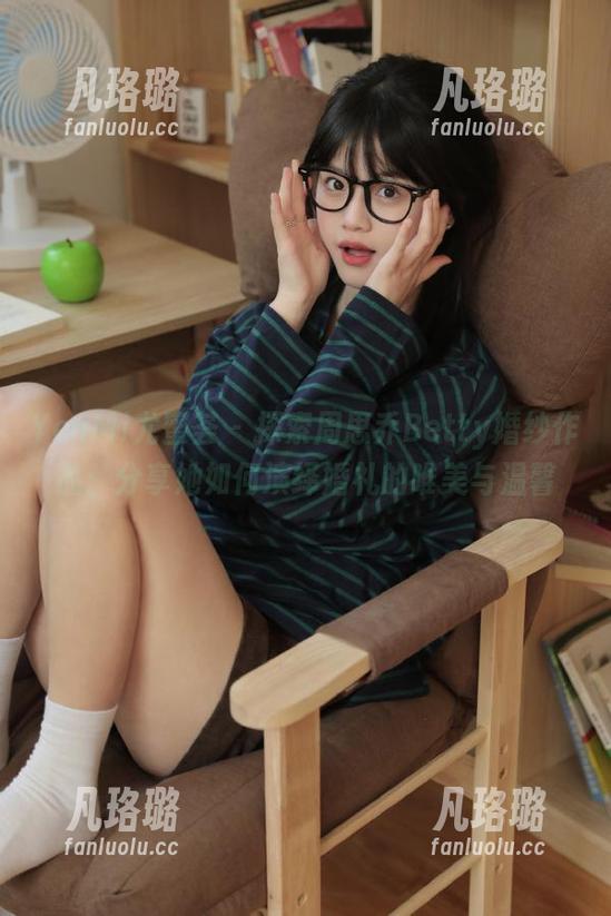 YouMi尤蜜荟 - 探索周思乔Betty婚纱作品：分享她如何演绎婚礼的唯美与温馨