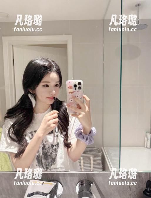 YouMi尤蜜荟 - 美脚的诱惑，玥儿玥er无圣光系列套图，绝对不容错过！