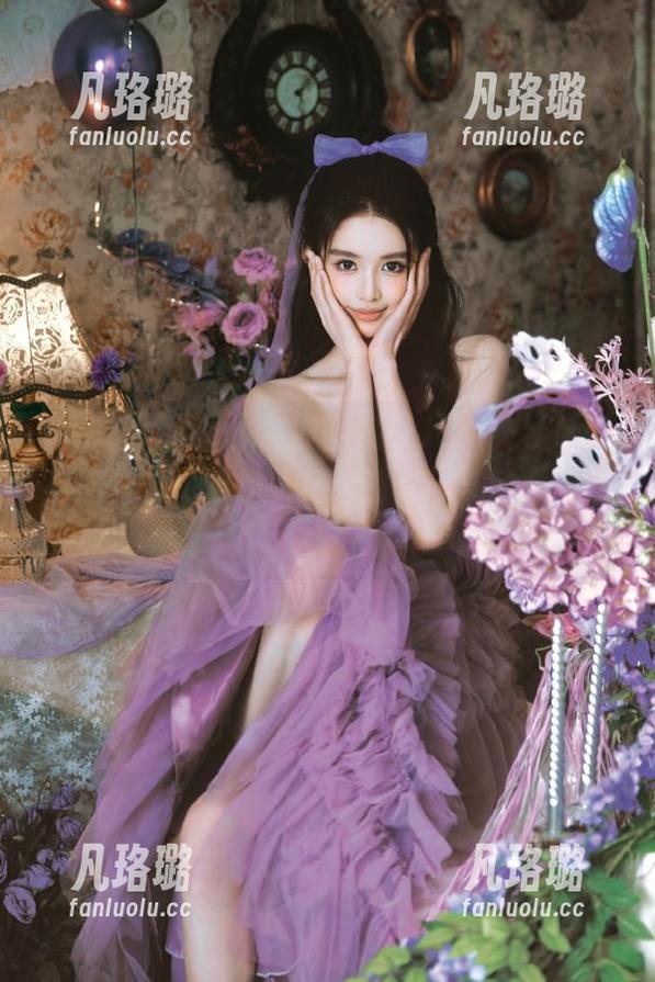 beautyleg - 尽收眼底！Jenny学妹的美图壁纸，陪你一起追逐梦想与艺术的浪潮