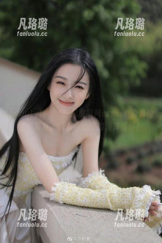 beautyleg-Morning beautyleg - 一起欣赏Morning的海边全套写真,释放你心中的海洋情怀!