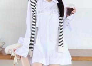 beautyleg – “Queenie温柔”写真合集：在照片中自嘲，寻找温柔中的真实自我