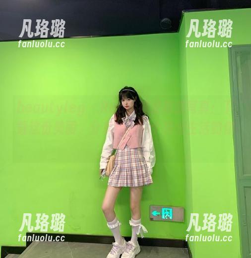 beautyleg - Rubis裸足高清写真：下载这份美丽，分享给每一个热爱生活的你！