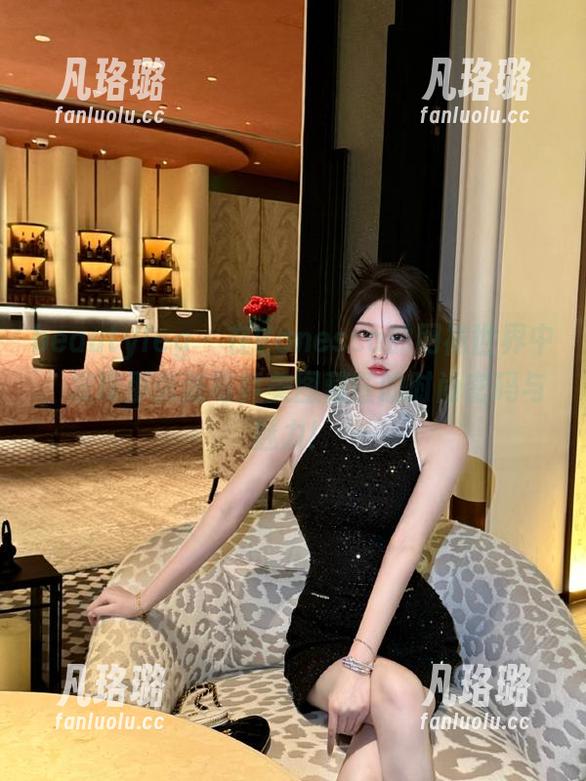 beautyleg-Vanessa beautyleg - 在Vanessa的网袜世界中,发现那张张写真美图藏匿的时尚密码与魅力!