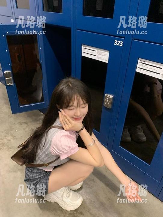 beautyleg - 欣赏Xin学姐的写真作品，与她一同畅游在艺术与现实的交汇点！