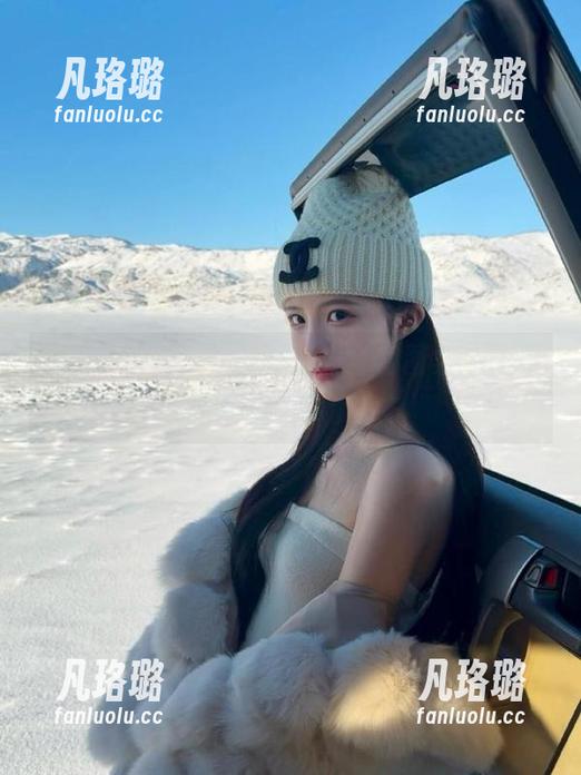 pans-兰心 pans - 兰心女孩的魅力全套图集:让你感受她的独特魅力