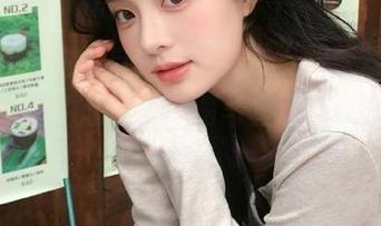 pans – 性感与优雅！直击“紫萱”写真《姐姐》的心灵，原图与套图让你欲罢不能！