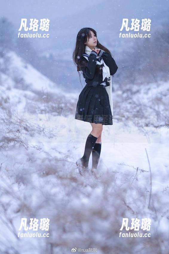 rua阮阮 私房写真秀!rua阮阮用圣诞元素点亮你的视觉盛宴!