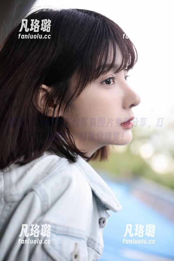 丽柜-Amily 丽柜 - Amily灰丝写真图片免费分享,打造属于你的视觉盛宴!