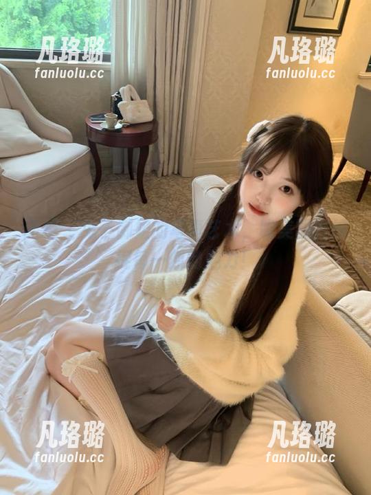 丽柜-兔子 丽柜 - 兔子御姐的写真艺术,唯美图片捕捉每一刻的魅力!