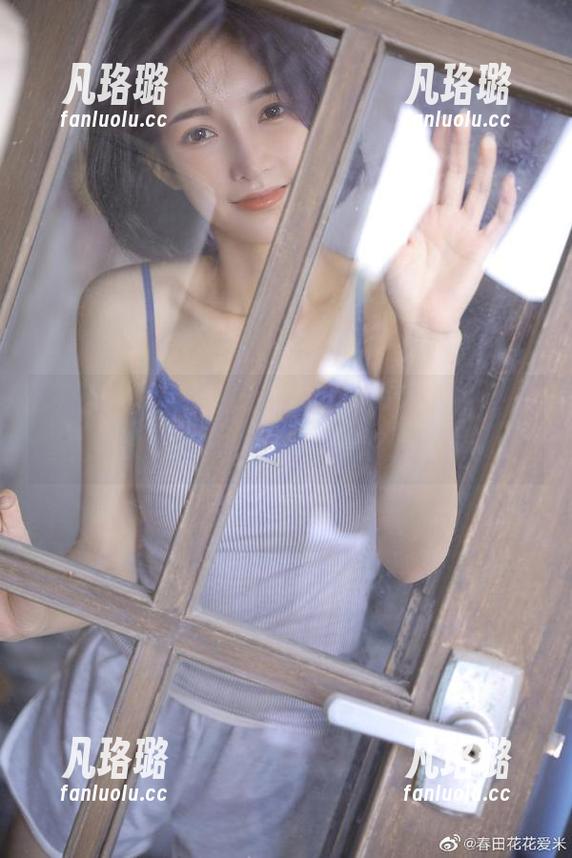 丽柜 - 为你献上的心心全套《死库水》写真，下载链接就在这里