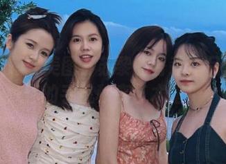 丽柜 – 想要美图？苏黎的香莲作品下载让你的手机秒变艺术馆！