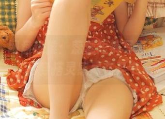 丽柜 – 网盘热推：蕊蕊短裤写真作品，夏日穿搭灵感尽在其中