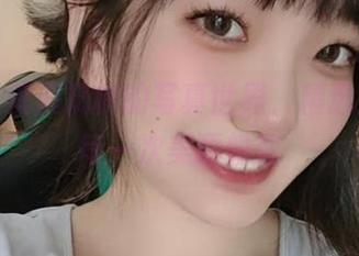 打开云溪溪奶桃的写真世界，精选妹妹的每一次美丽蜕变
