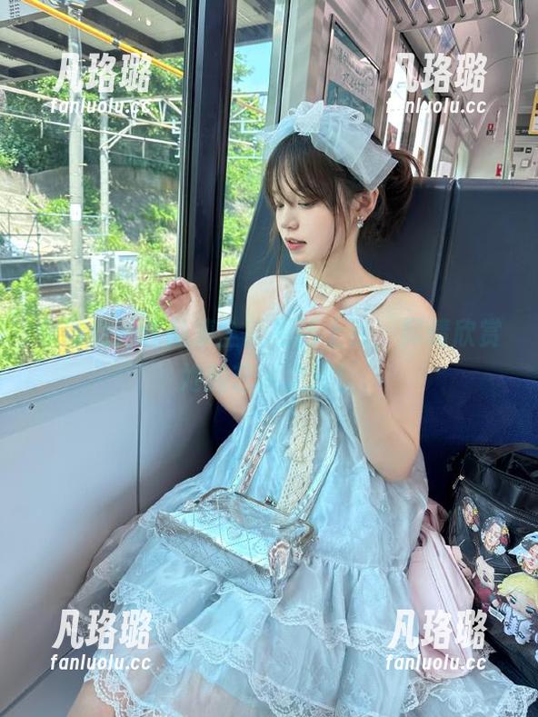 今汐 今汐甜心作品集全新更新上线,尽情欣赏她的艺术之旅!