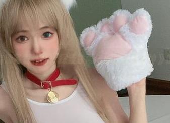 倦倦喵的高清写真作品：探索甘雨与魅魔在《原神》的绚丽照片