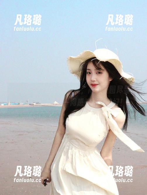 “无人名”的粉色格裙，高清美图尽显甜美气息，快来一同感受这份美好！